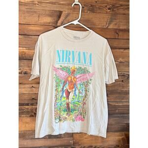 Grunge Vintage Style Nirvana Tee – 100% Cotton Band Shirt (L)
